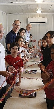 Allianz Grubu CEO'su Oliver Bäte ve Allianz Türkiye CEO'su Tolga Gürkan, UNICEF ile Birlikte Deprem Bölgesini Ziyaret Etti