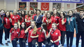 Nilüfer'in gençlerinden 4 şampiyonluk